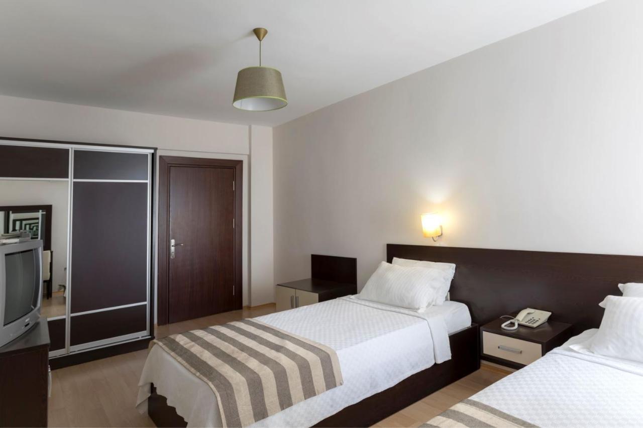 Troas Beach Hotel Tavakli ภายนอก รูปภาพ