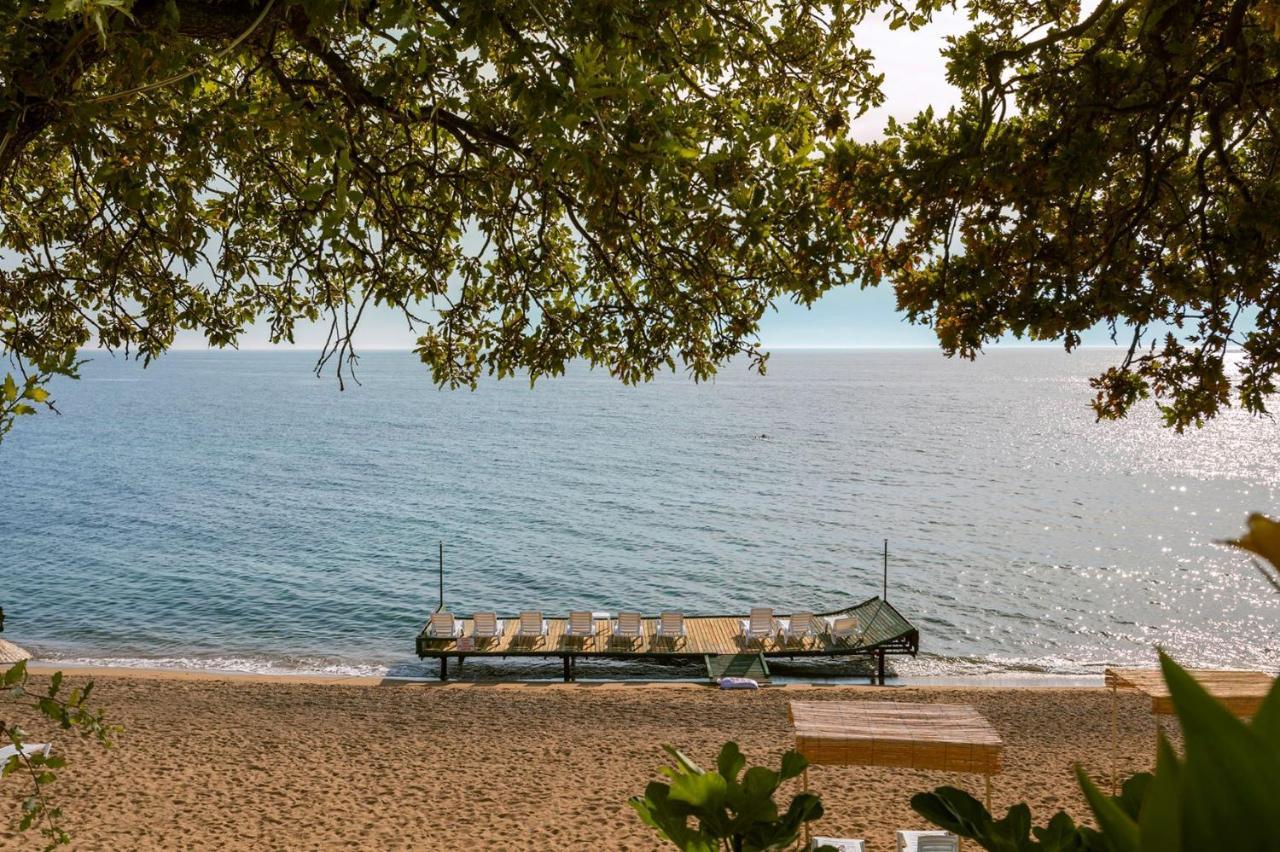 Troas Beach Hotel Tavakli ภายนอก รูปภาพ